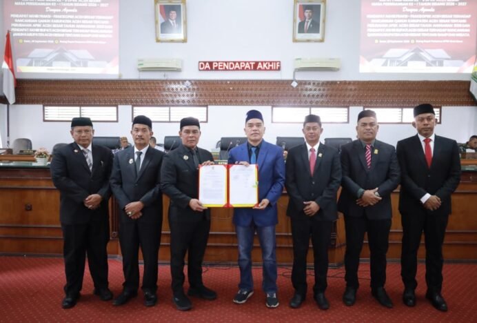 Bupati dan DPRK Aceh Besar Sepakati Perubahan APBK 2026