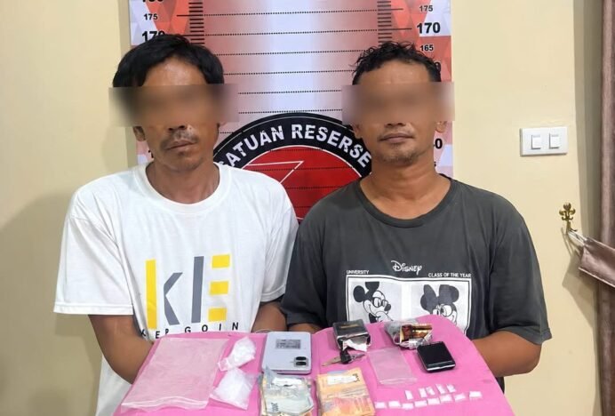 13 Paket Sabu Disembunyikan di Bawah Lantai Kedai, Dua Pria Diamankan Polres Agara