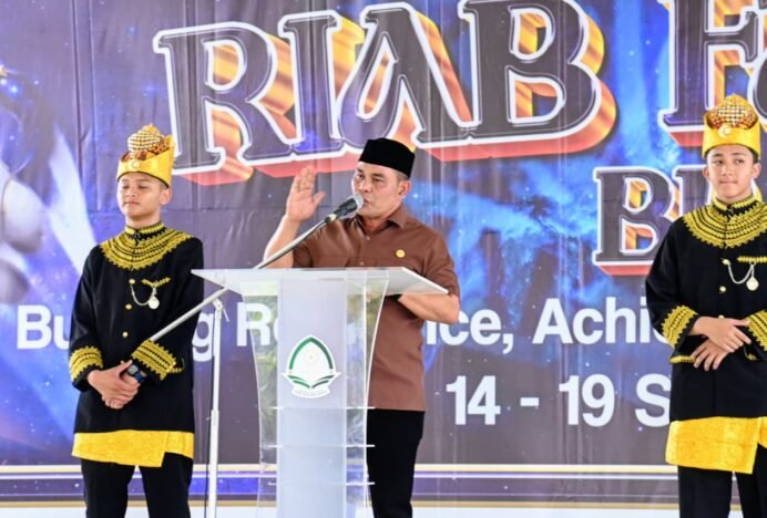 Buka RIAB Fair XIII, Bupati Muharram Idris Ajak Generasi Muda Aceh Tumbuh Cerdas, Peduli dan Berprestasi
