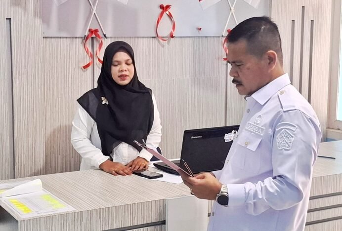 Sekda Aceh Selatan Sidak SKPK: Disiplin Bukan Sekadar Isi Absensi