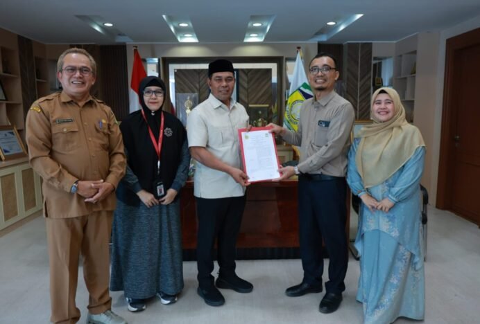 Pemkab Aceh Besar dan Unmuha Teken MoU, Perkuat Sinergi Pembangunan Daerah dan SDM