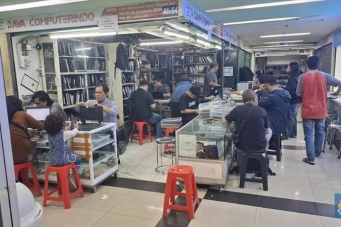 Komputer Tidak Laku, Pedagang Sengsara Jualan Laptop Makin Susah
