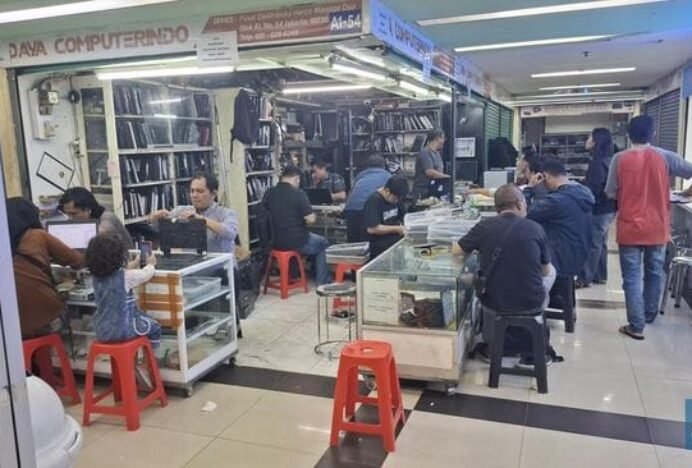 Komputer Tidak Laku, Pedagang Sengsara Jualan Laptop Makin Susah