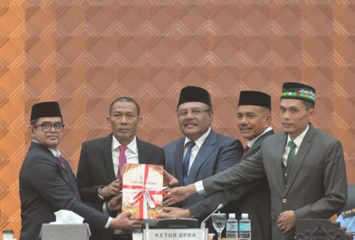 Pj Sekda Aceh Sampaikan Nota Keuangan dan Rancangan APBA 2027