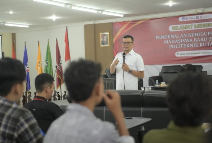 Wakil Ketua DPRK Banda Aceh: Mahasiswa Harus Jadi Mitra Kritis Pemerintah Awasi Kebijakan dan Anggaran