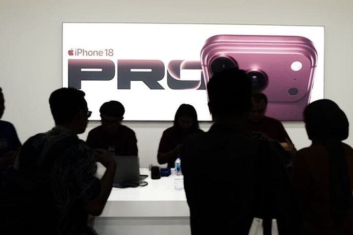 Antrean iPhone 18 Mengular, Analis Soroti Ketimpangan Daya Beli